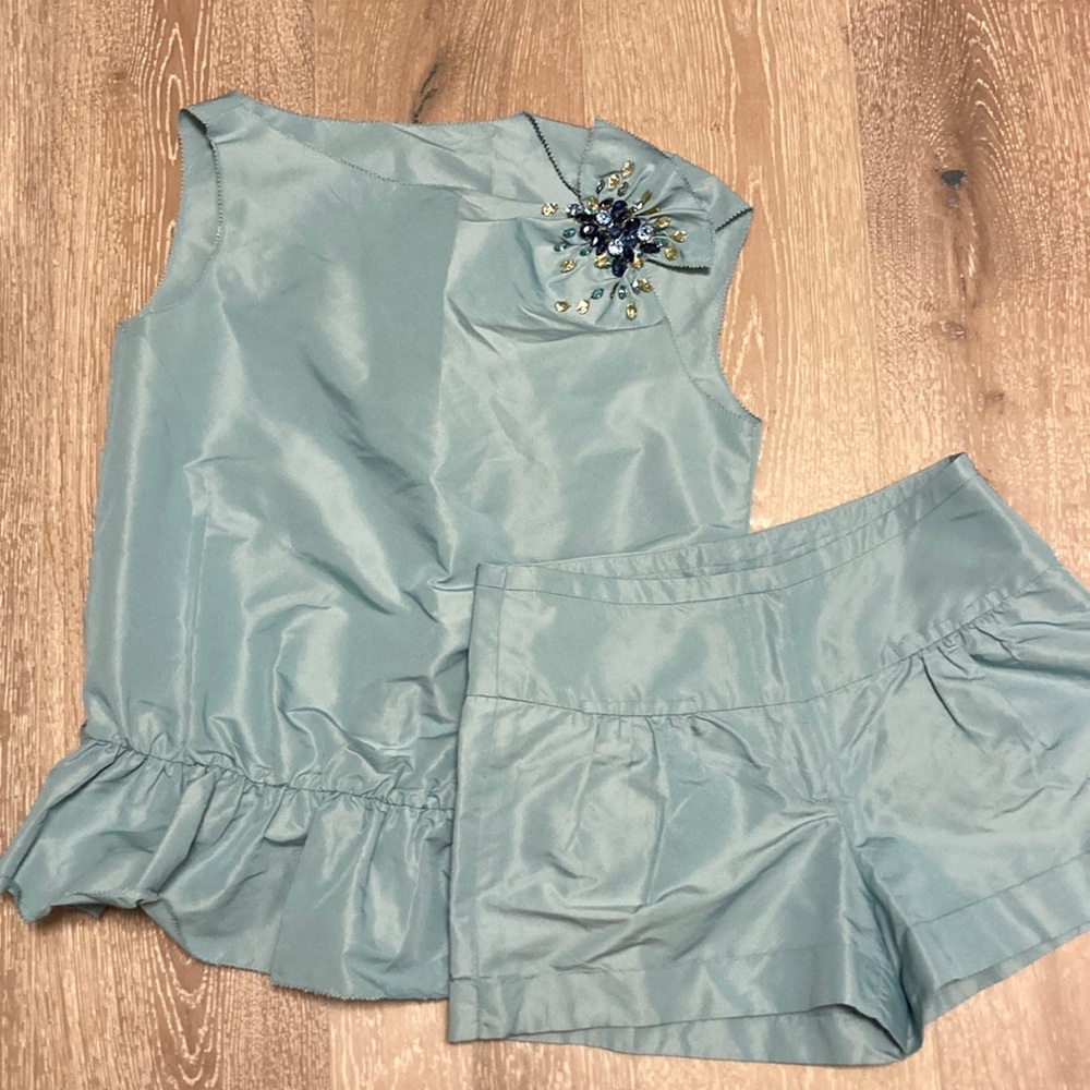 Beautiful jeweled top and shirts set